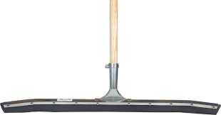 GLOBE - 36" Curved Floor Squeegee w/Handle